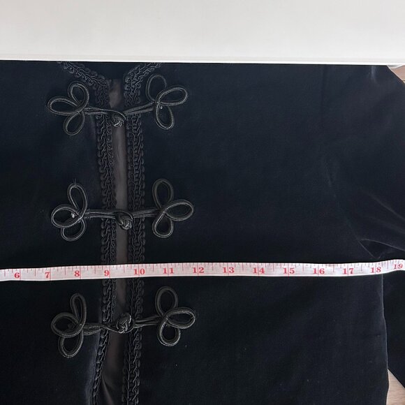 Vintage 1980s Japanese Black Velvet Frog Closure Jacket Women's Small - Picture 9 of 11